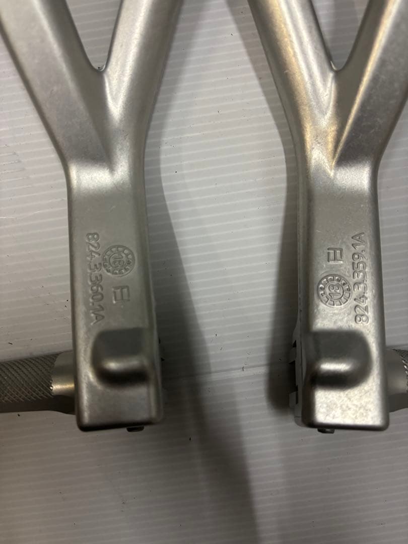 Z*s様 パニガーレV4S カウル　ステップ　テールランプなどのセット