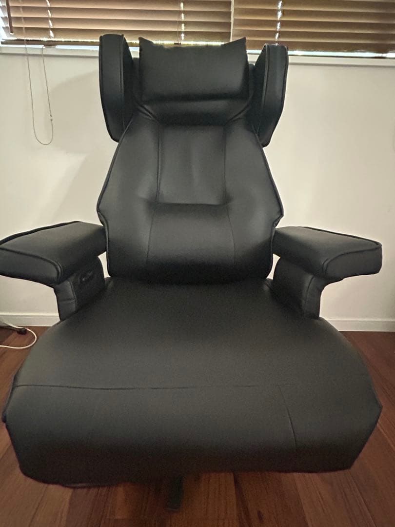 リクライニングソファ（1人用）スピーカー付き 座面本革