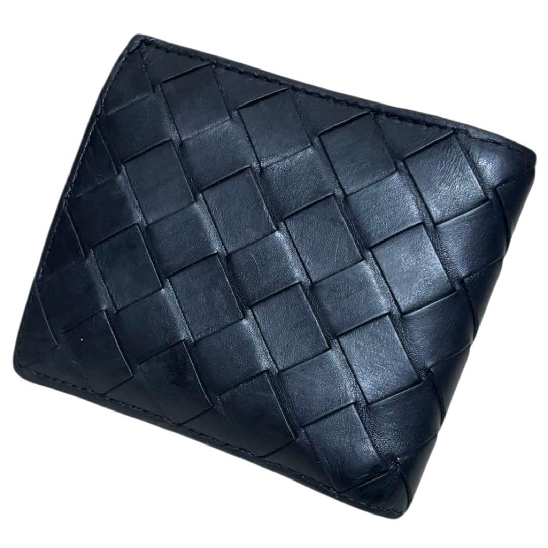 人気　ボッテガヴェネタ　折り財布　バイカラー　フラップ　マキシイントレチャート