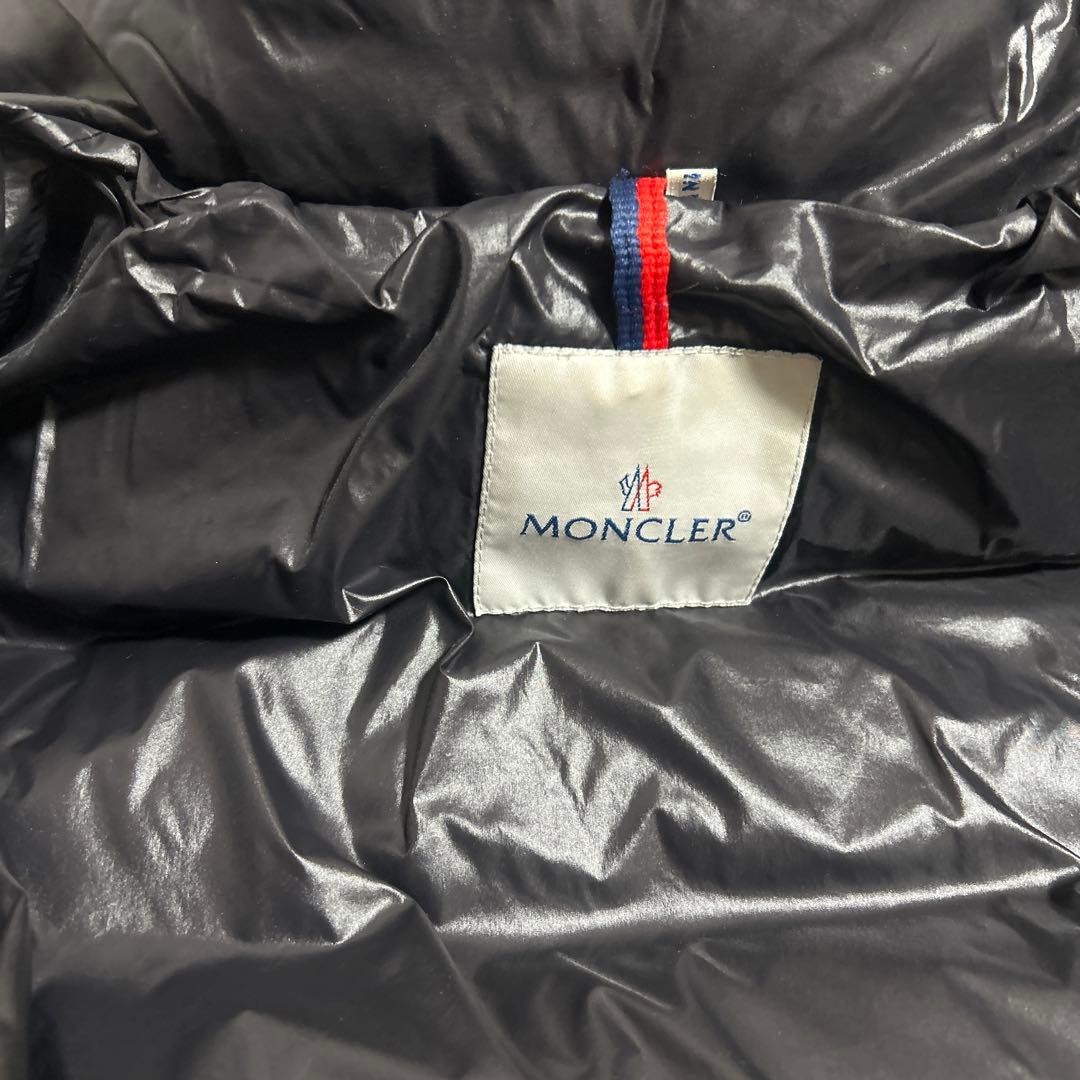 ショート丈 ブラック ダウンジャケット