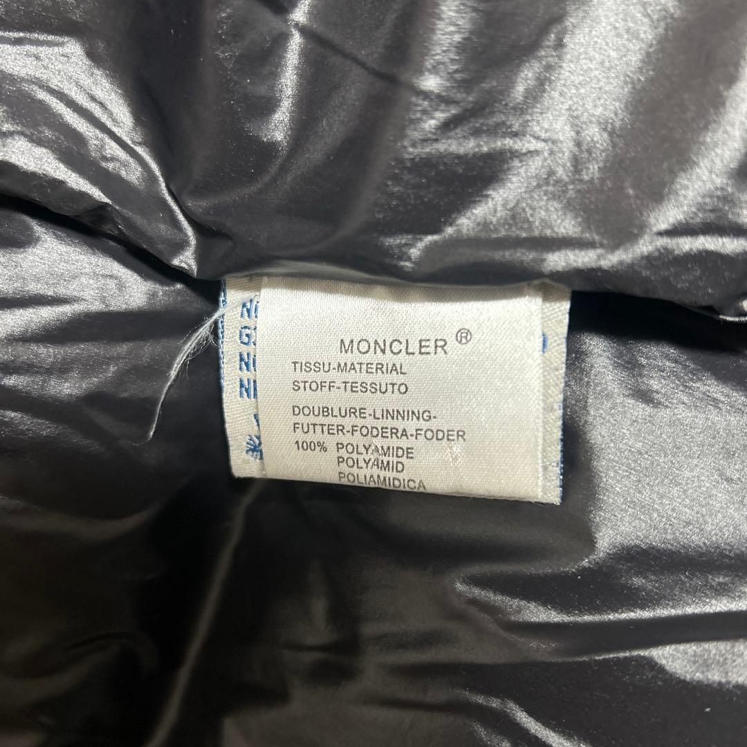 ショート丈 ブラック ダウンジャケット