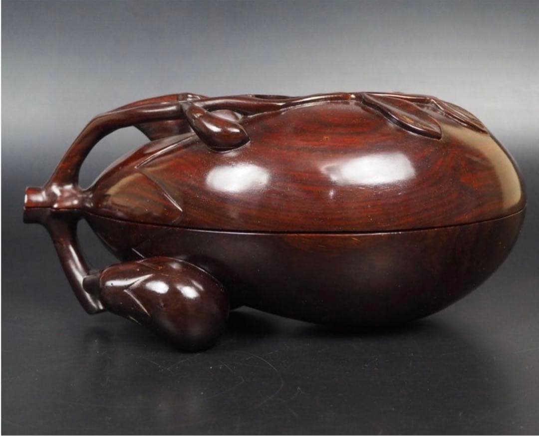 送料無料　時代物　唐木黄花梨（沈水）透かし彫り茄子形蓋物　美品