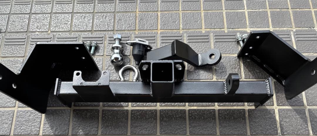 【美品】30系 プリウス シャックル付き ヒッチメンバー 750kg