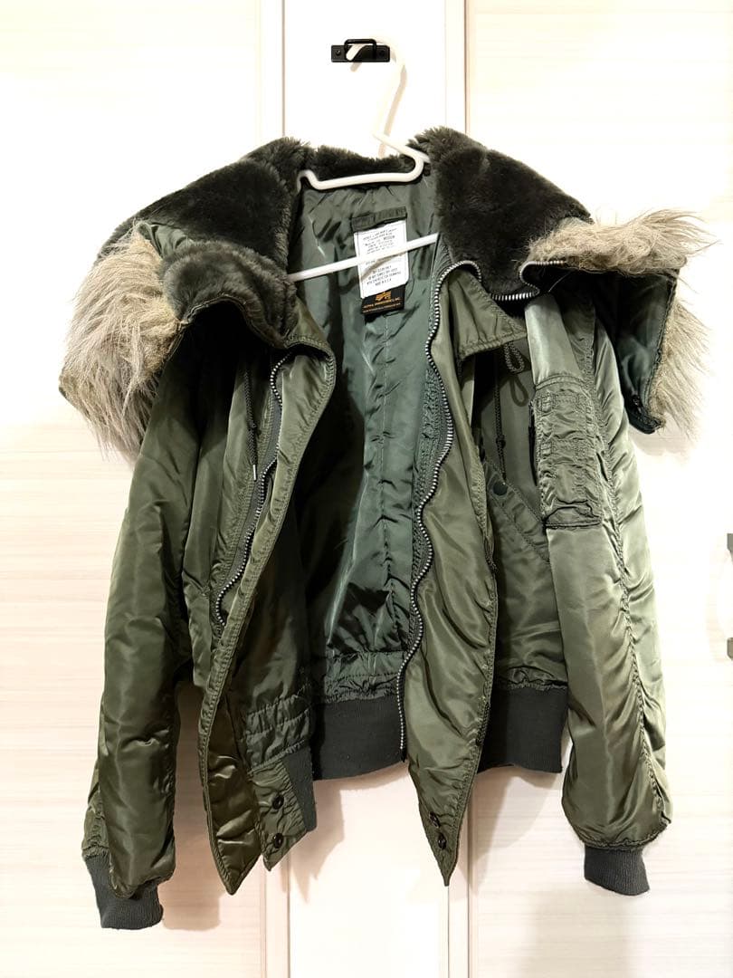 アルファ　N2Bジャケット ファー付き