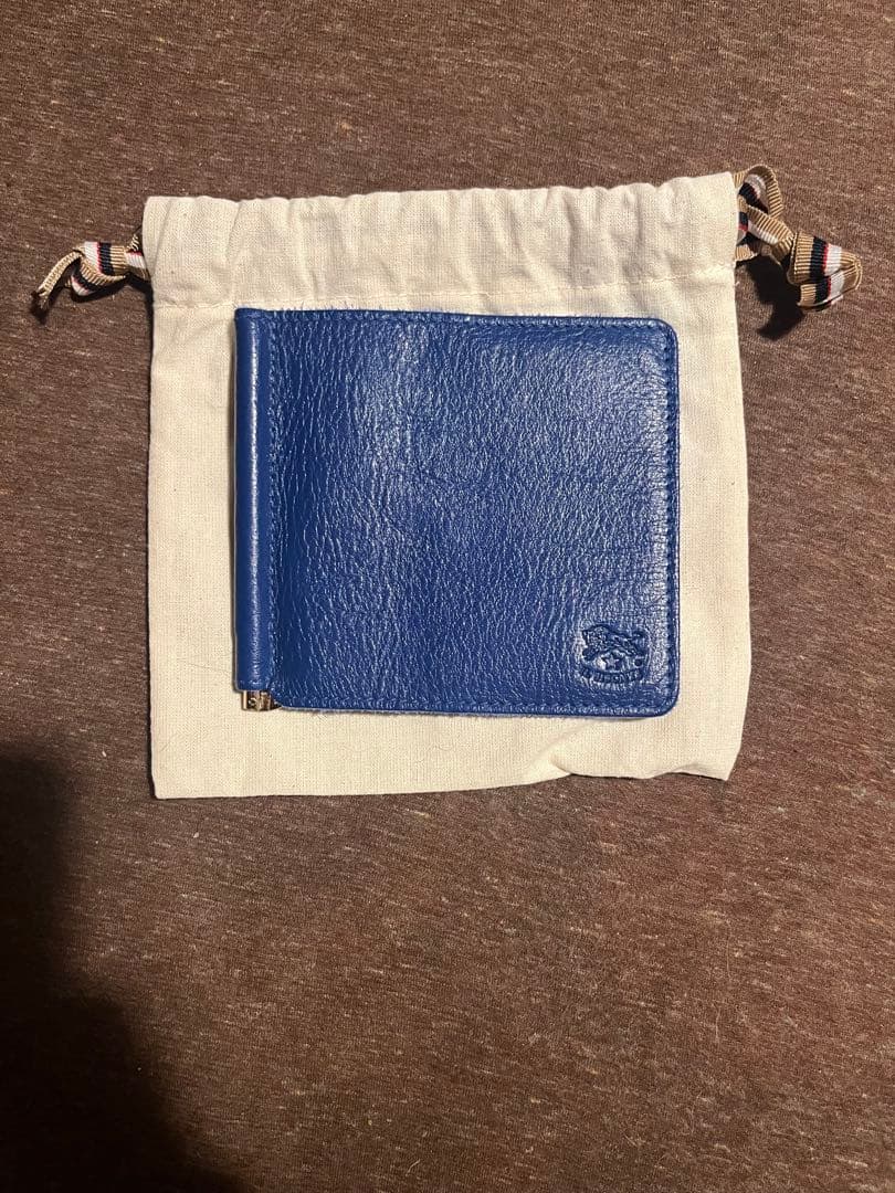 イルビゾンテマネークリップ　青