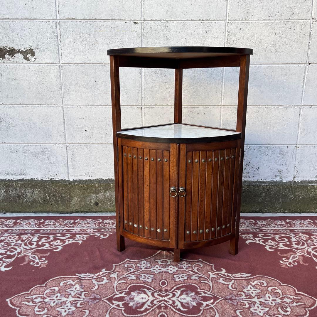 古家具ビンテージ品◾️karimoku カリモク 木製棚 飾り棚 ディスプレイ台