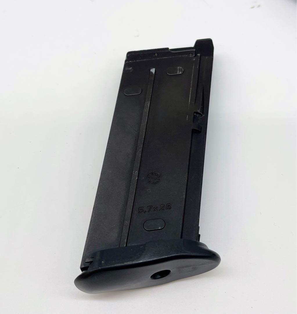 東京マルイ ブローバックガスガン FN5-7 ファイブセブン ☆オマケガス付き