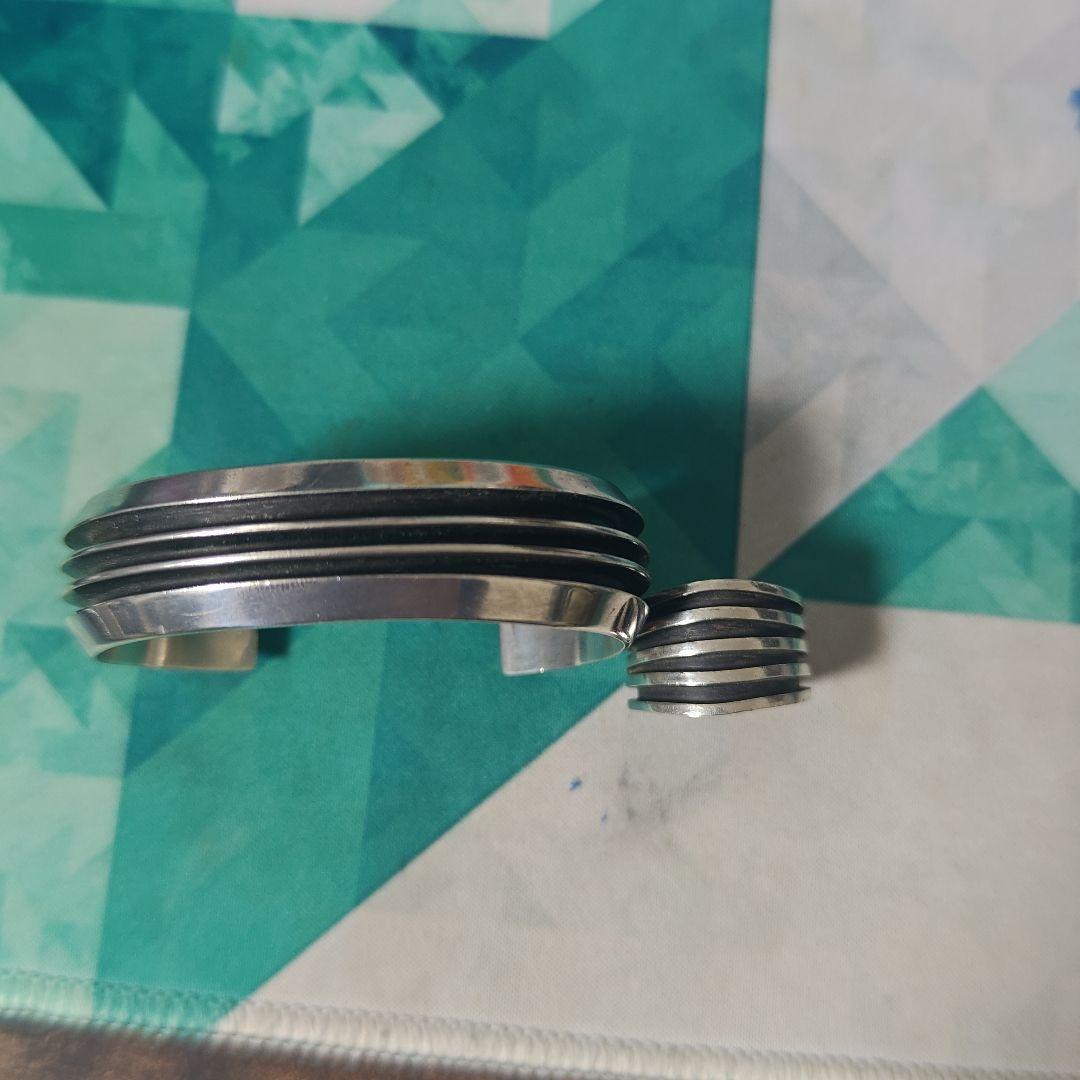 TOM HAWK スターリングシルバー バングル・リングセット