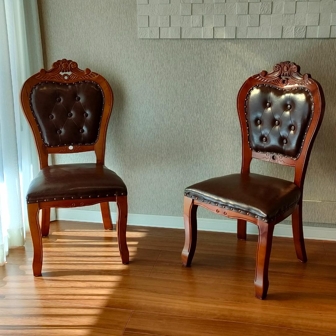 アンティーク　合皮チェア　ダイニングチェア　2脚セット