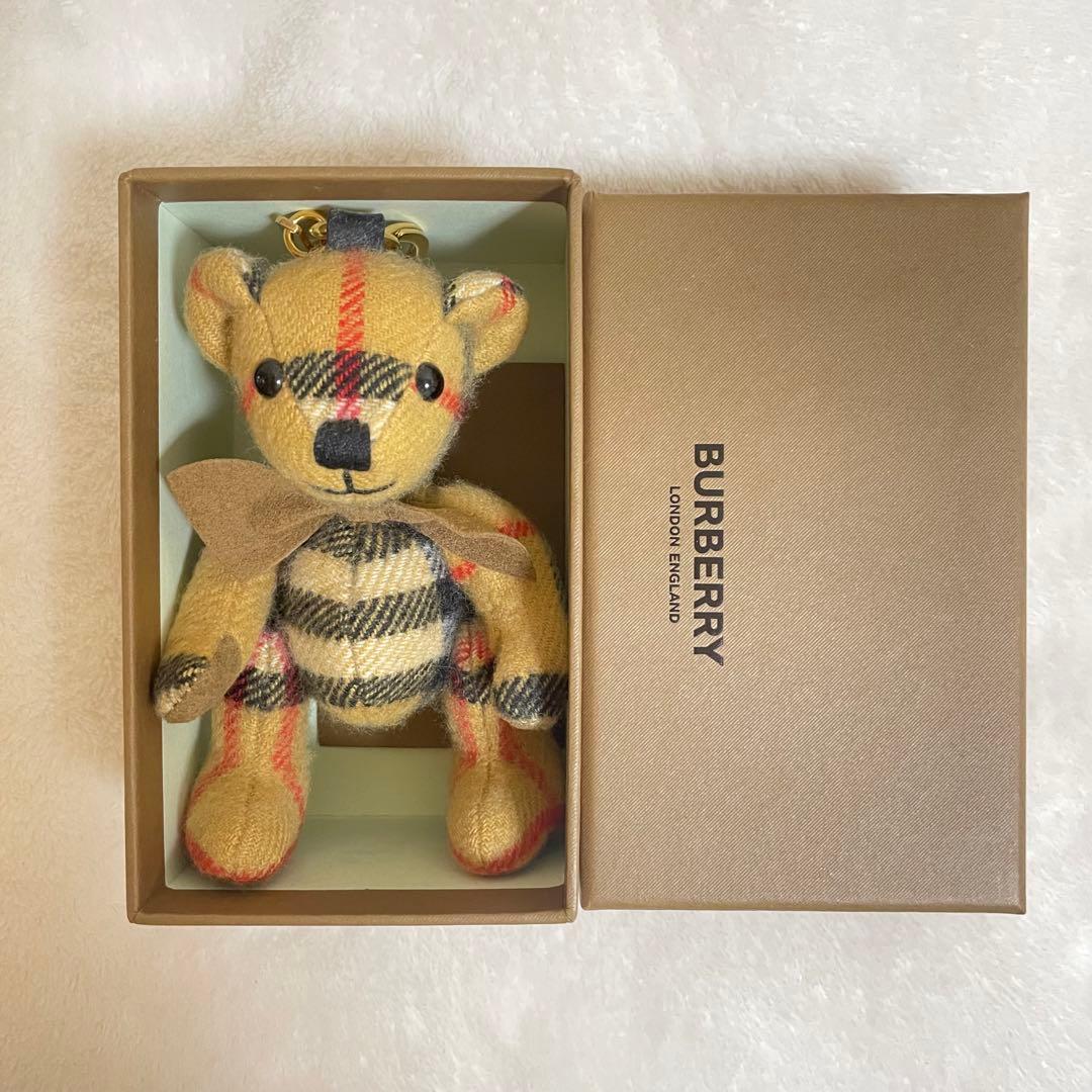 【美品】バーバリー　キーホルダー