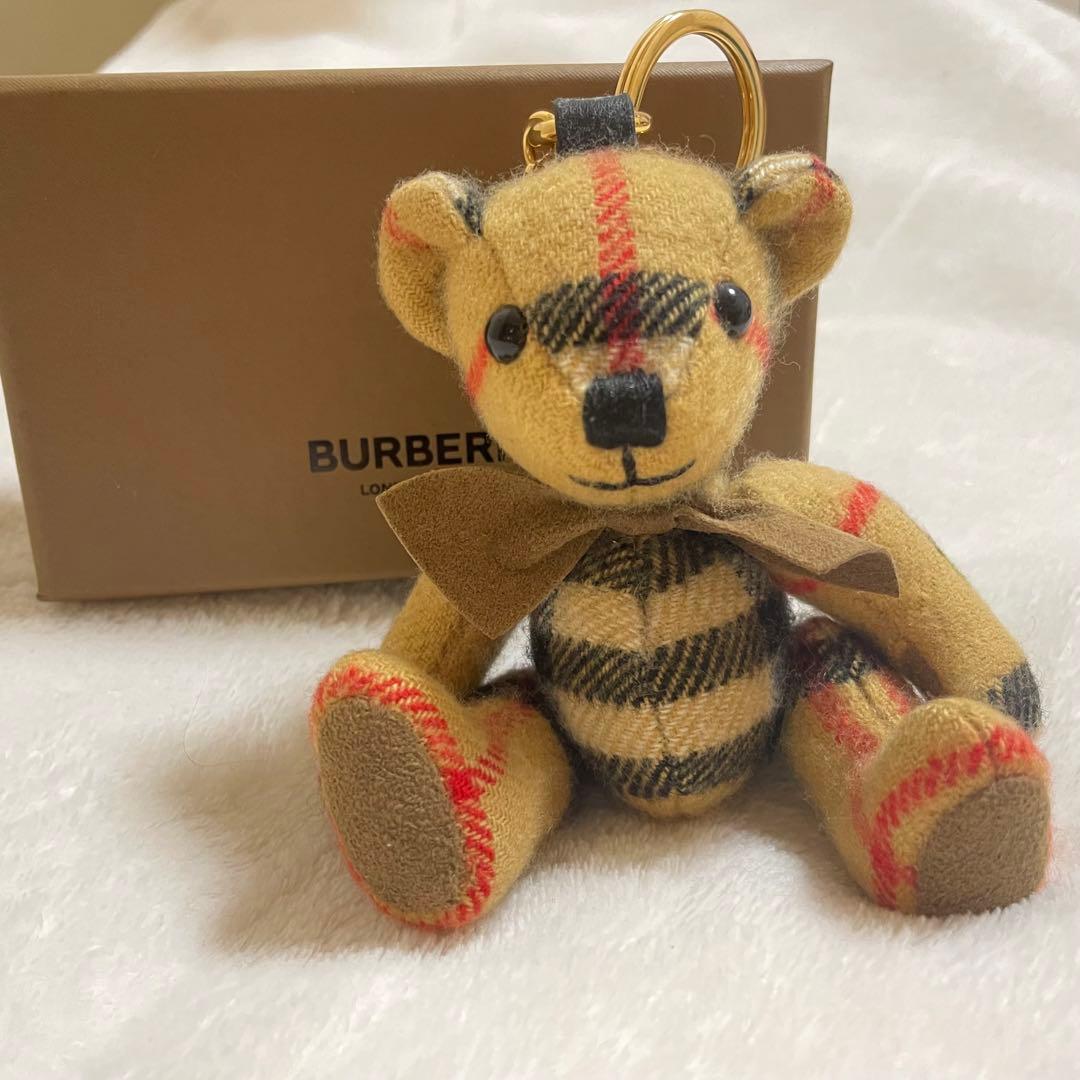 【美品】バーバリー　キーホルダー