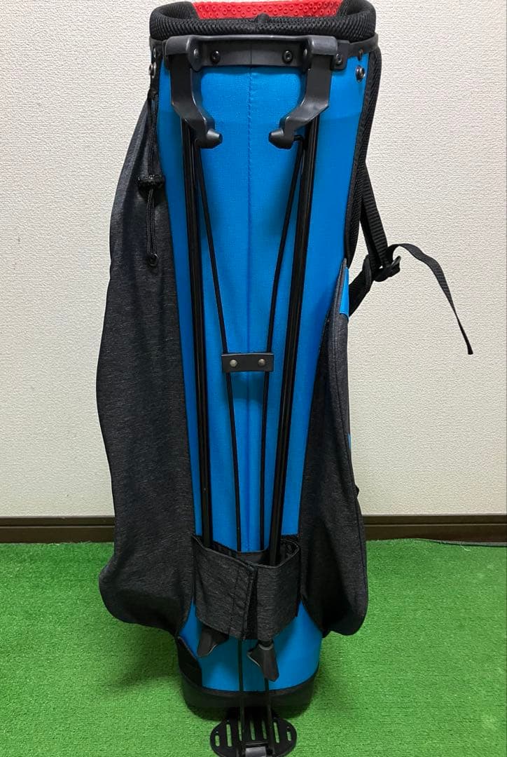 オークリー　スタンド式キャディバッグ