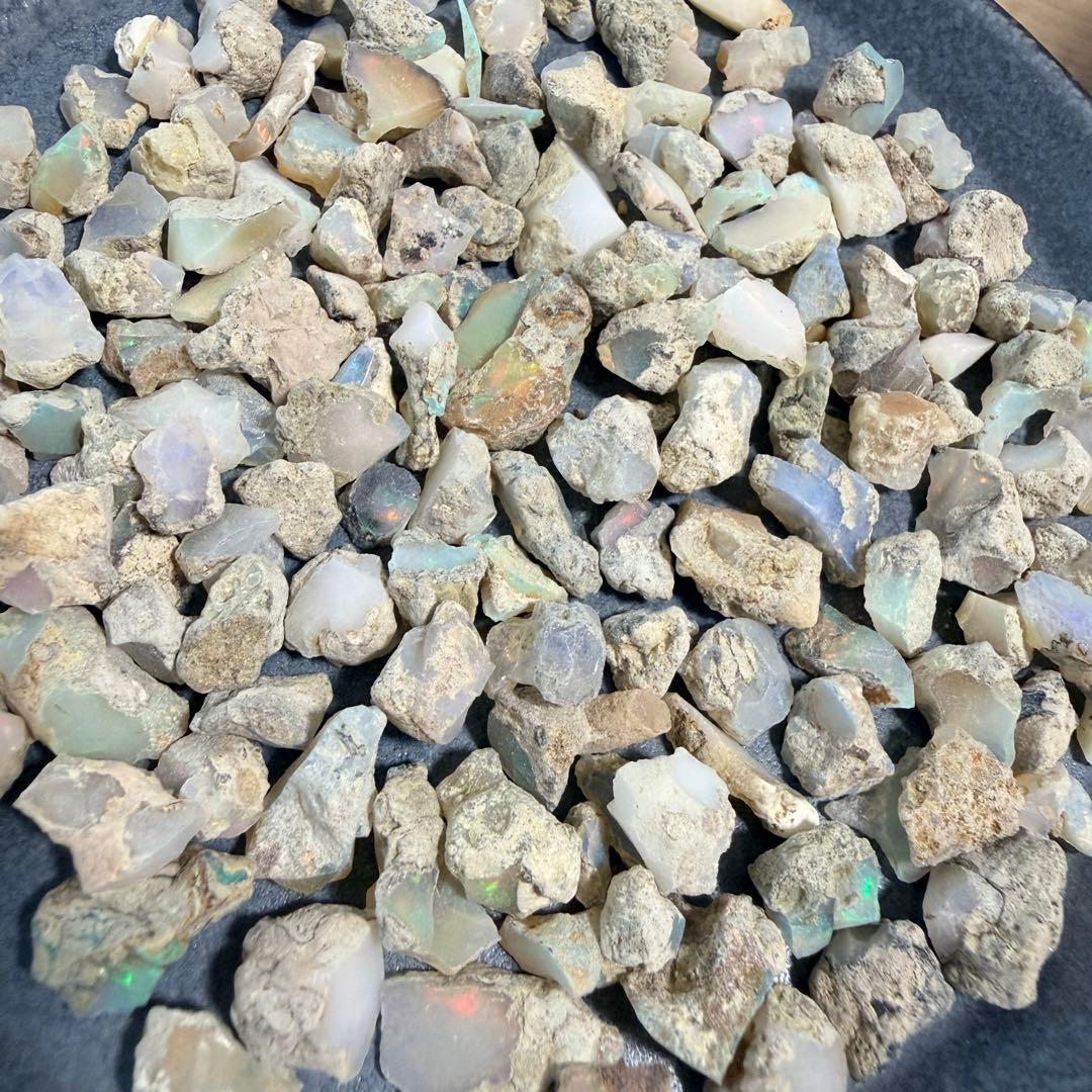 【天然エチオピア産オパール 原石 お楽しみ詰め合わせセット 約50g】Z-010