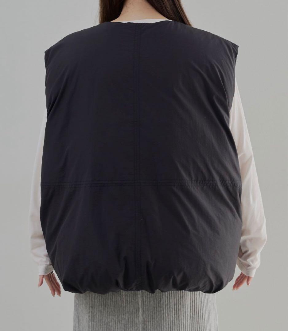 黒 ダウンベスト ピュアルセシン