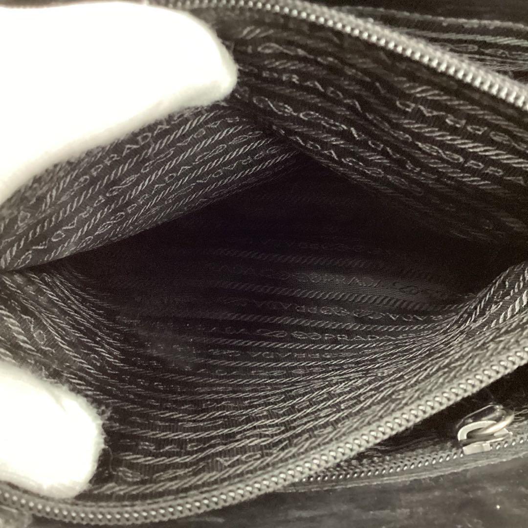 【PRADA】トライアングルプレート★ナイロントート★NERO【プラダ】