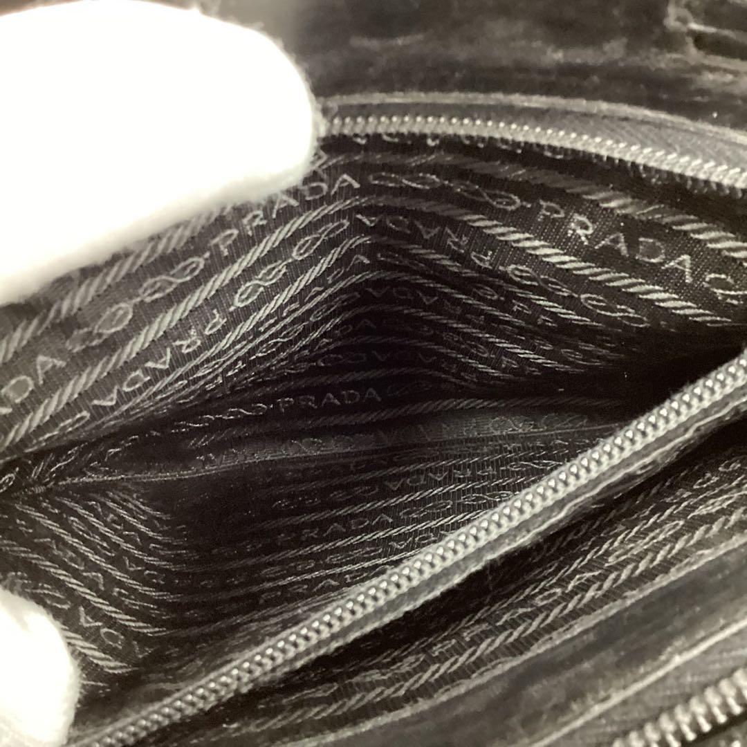 【PRADA】トライアングルプレート★ナイロントート★NERO【プラダ】