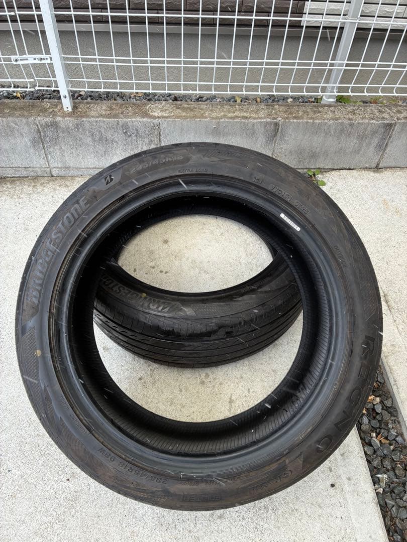 送料込み235/45r18 ブリヂストンレグノ25年製造バリ山2本