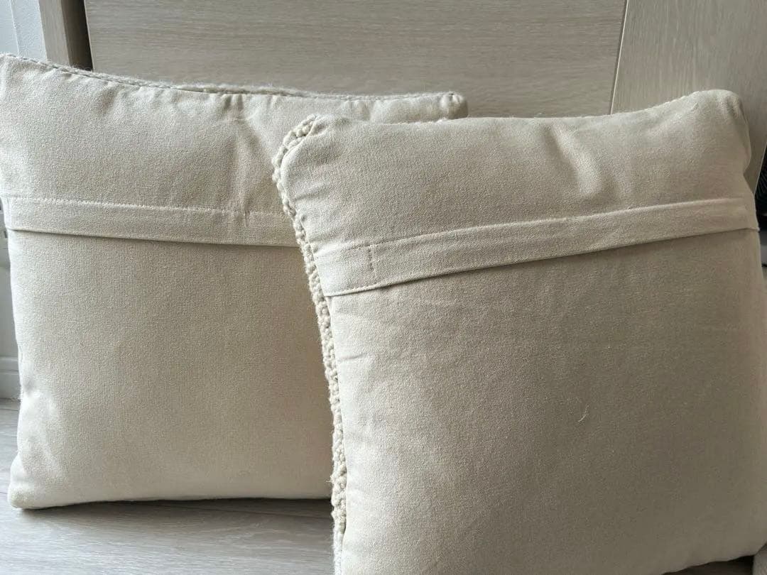 極美品 リセノ ウーリッシュ クッションカバー ウール ナチュラル 幾何学模様