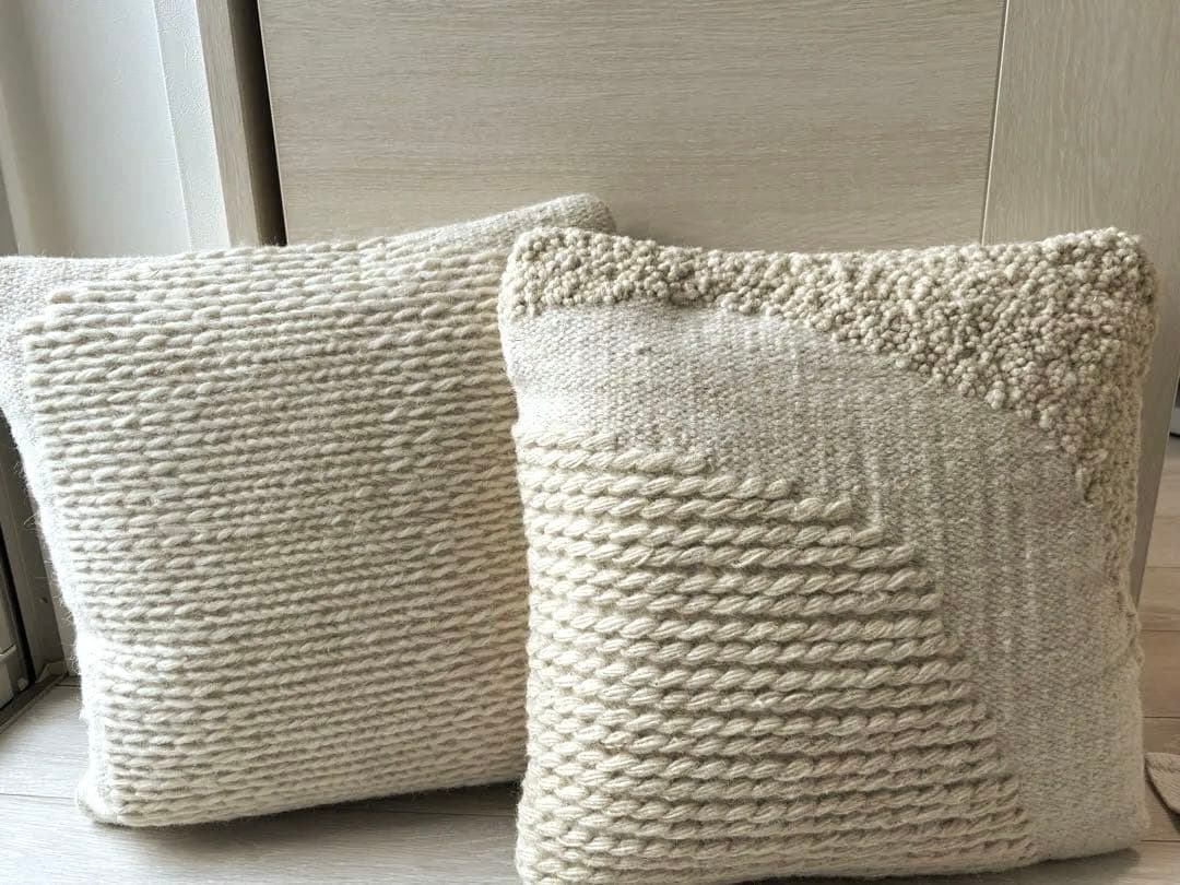 極美品 リセノ ウーリッシュ クッションカバー ウール ナチュラル 幾何学模様