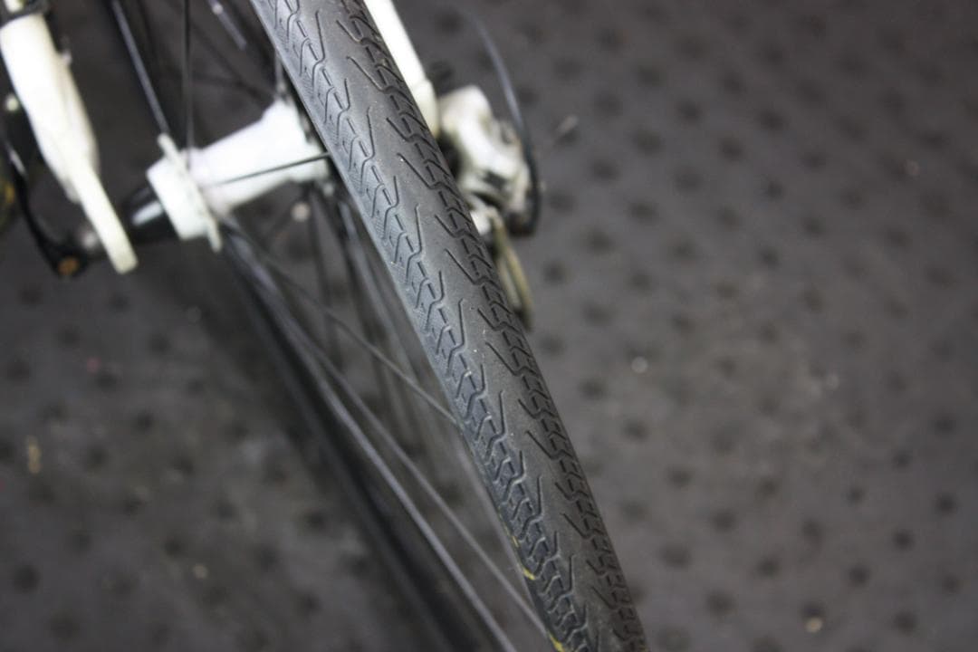 ルイガノLGS-CHASSE 700C アルミ 24速 520mm クロス