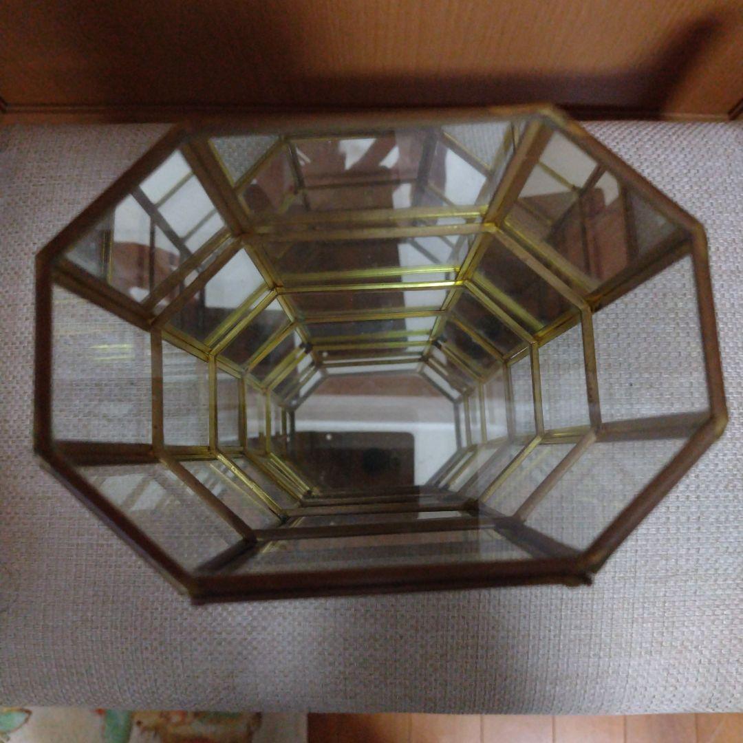 アンティーク　レトロ　ガラス・ジュエリー・コレクションケース3段八角形　真鍮・鏡