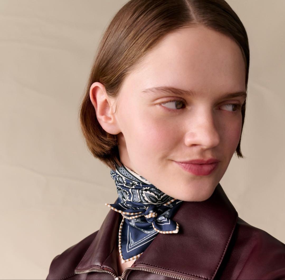 エルメス　未使用タグ付 シルクバンダナ55 《H・アンリュミネ》