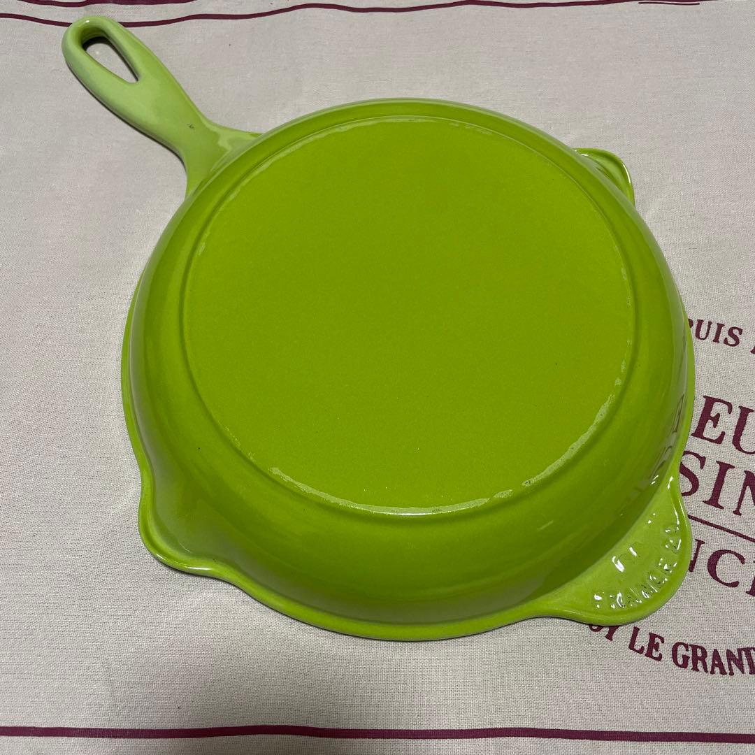 ケロ山 ルクルーゼ 鋳鉄製 スキレット フライパン 20cm 緑