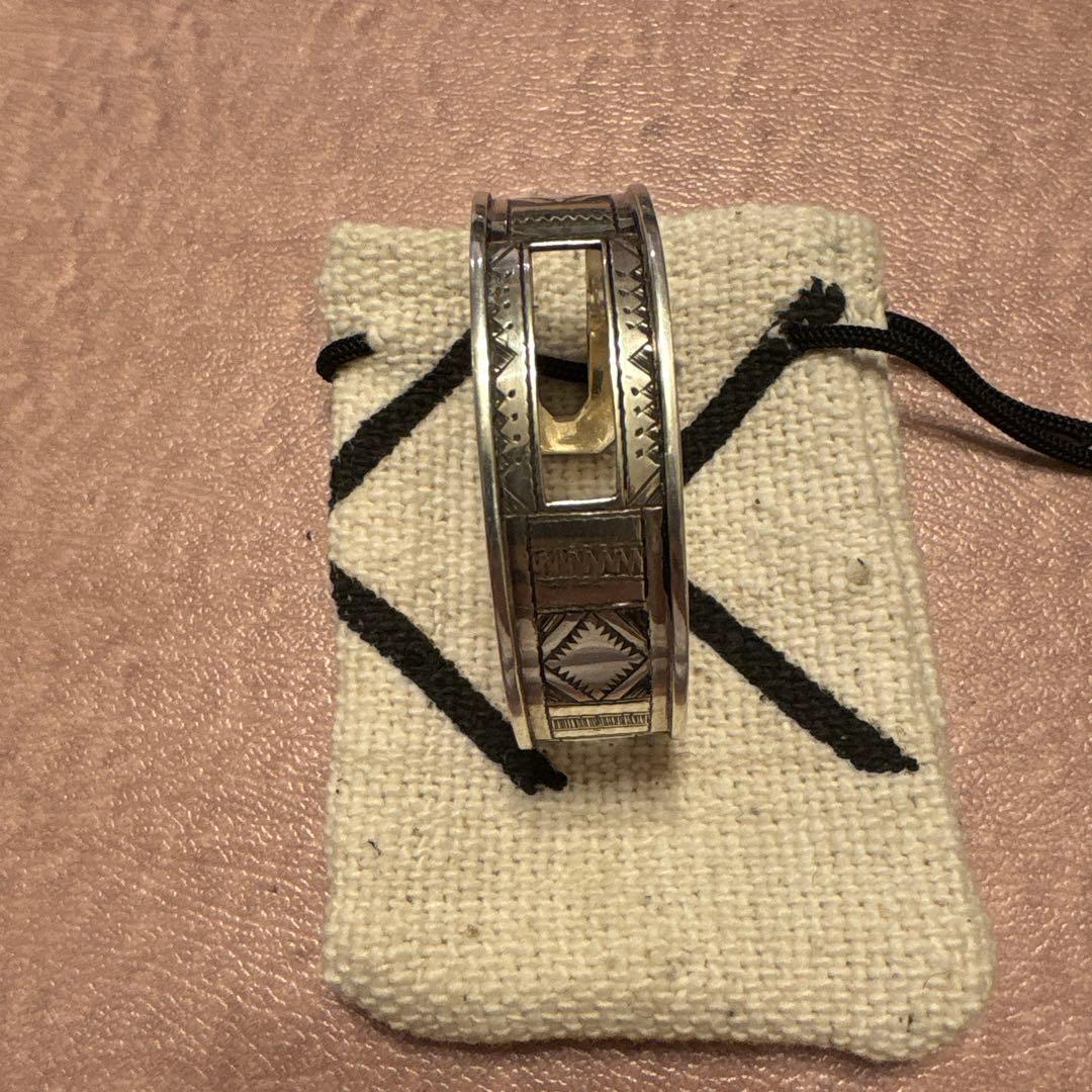 パジャマ様　Adawat'n Tuareg アダワット トゥアレグ　バングル