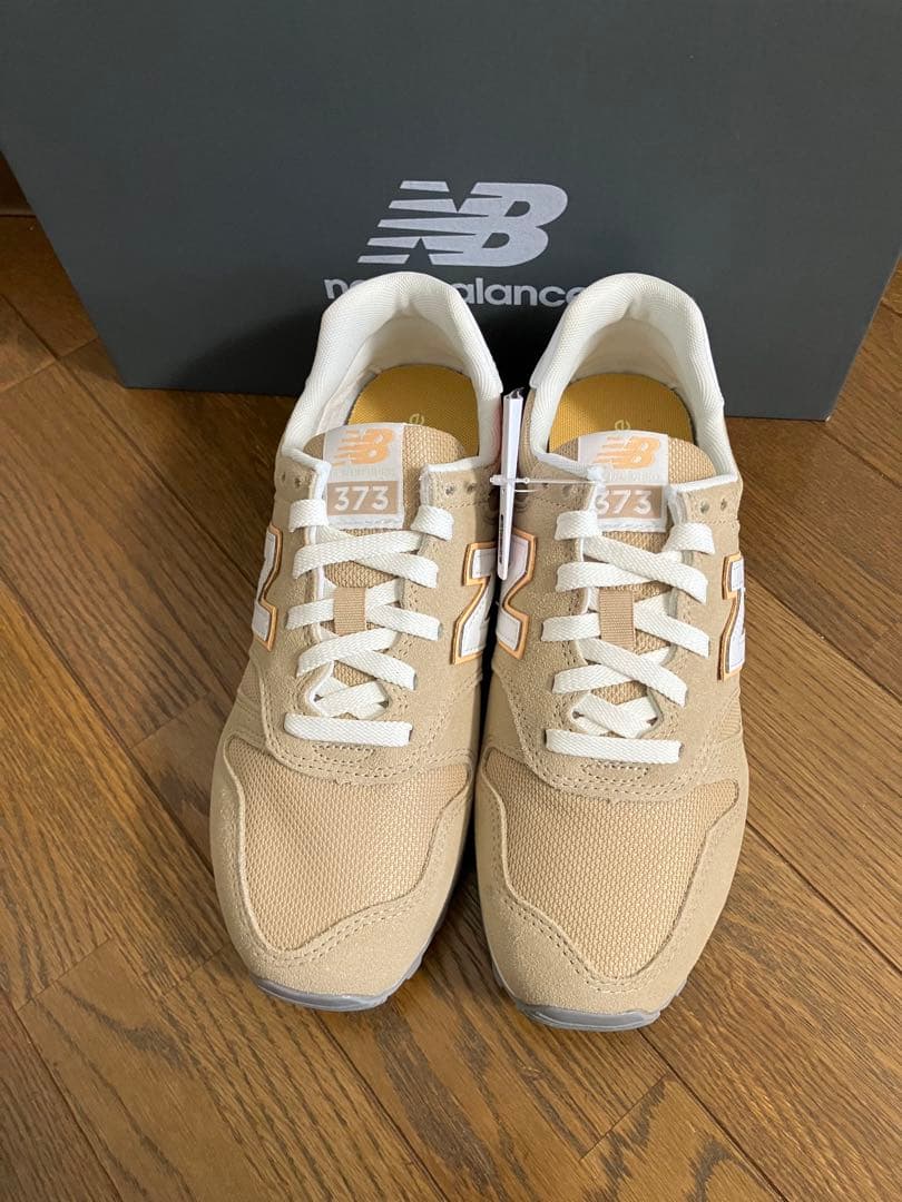 24.0cm ニューバランスWL373ベージュカラー
