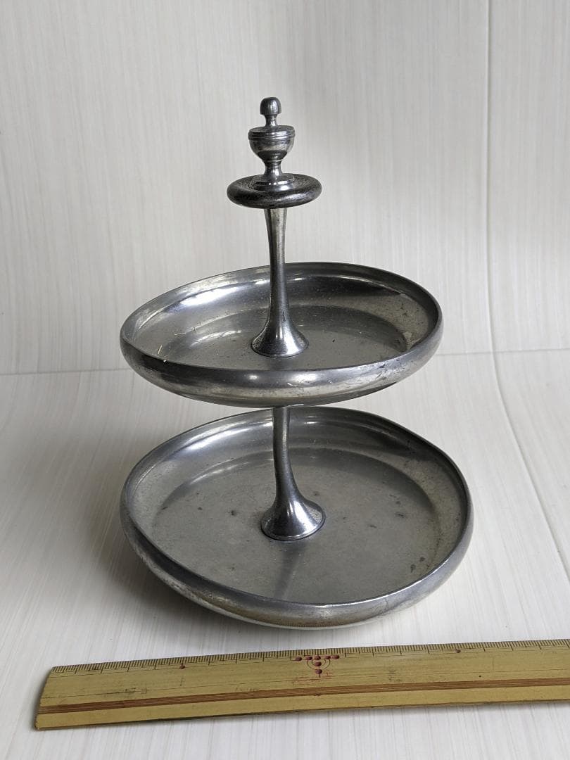 フランス　アンティークケーキスタンド　歪みあり ピューター　FRANCE