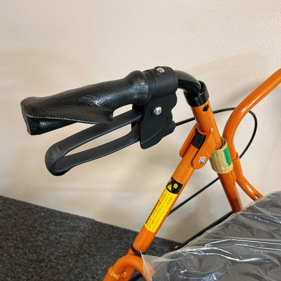 新品未使用　歩行器 竹虎 ハッピー II NB オレンジメタリック