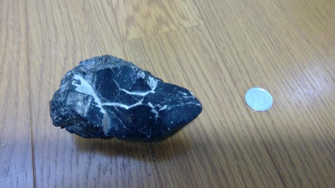 モリオン　パワーストーン原石　置物