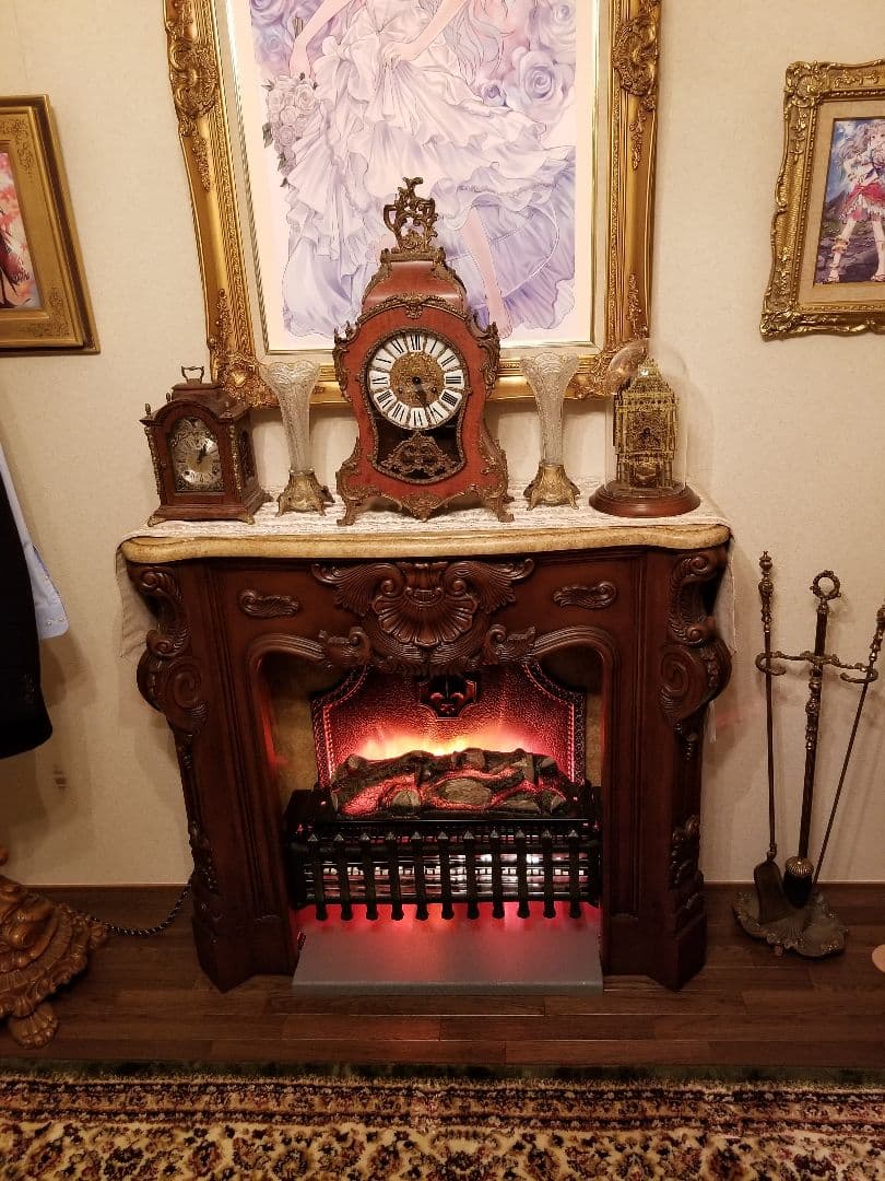 チリチリ 机 サイドテーブル デスク マントルピース 暖炉 映画