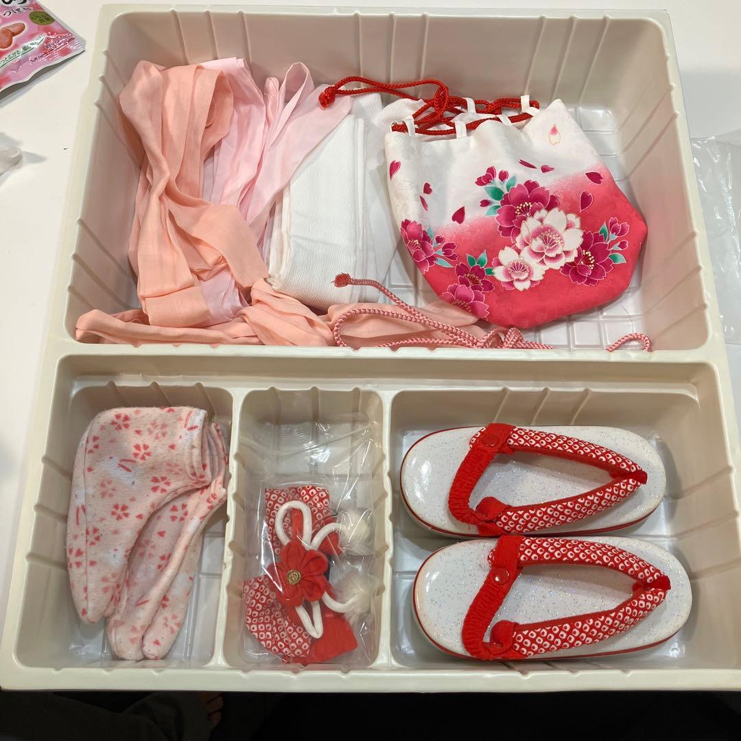 七五三用 花柄衣装 ピンクと白