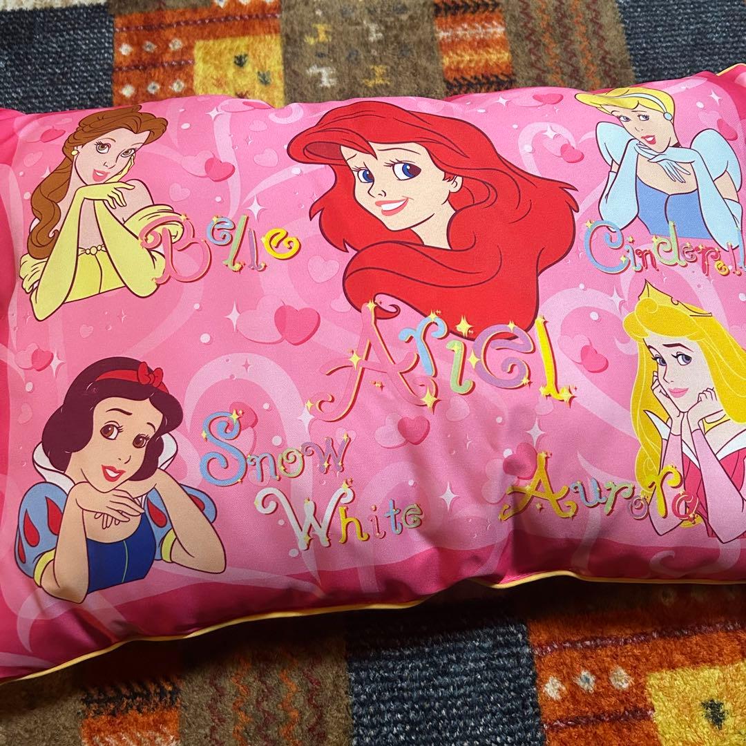 【期間限定値下げ】【ラスト1点】ディズニー プリンセス 枕 クッション 1点