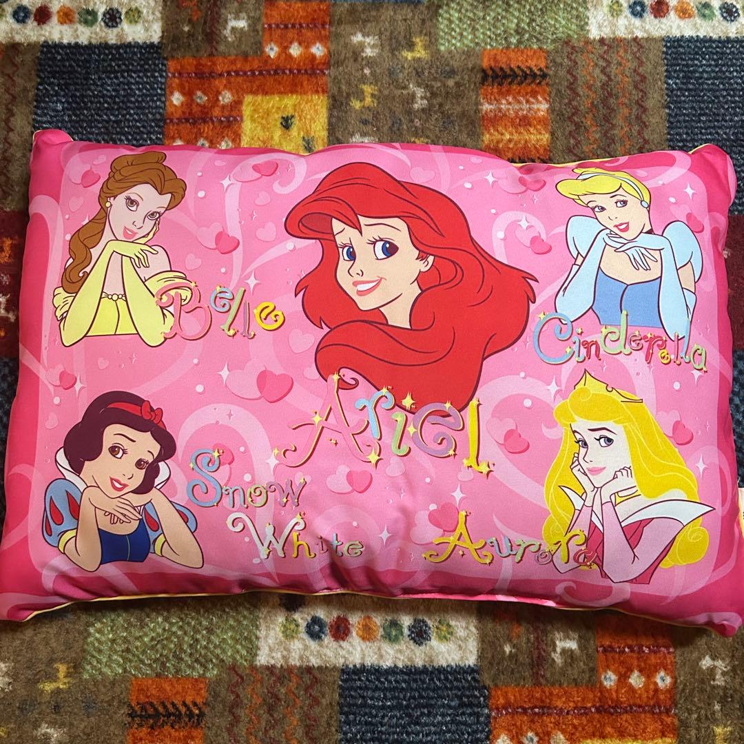 【期間限定値下げ】【ラスト1点】ディズニー プリンセス 枕 クッション 1点