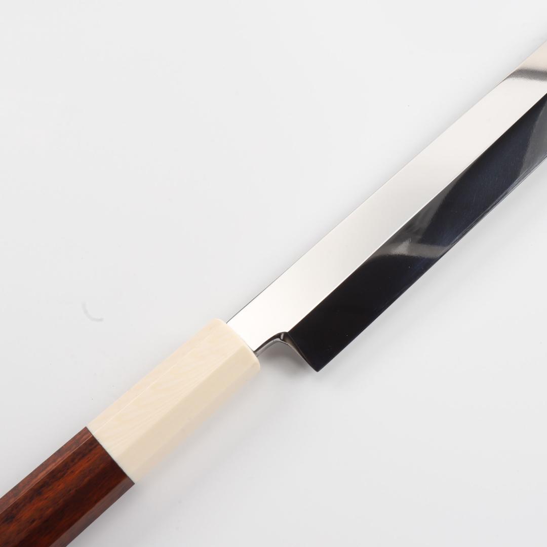 7944マグロ包丁両刃鏡面仕上げ 鞘付刃渡700mm刺身包丁スネークウッド八角柄