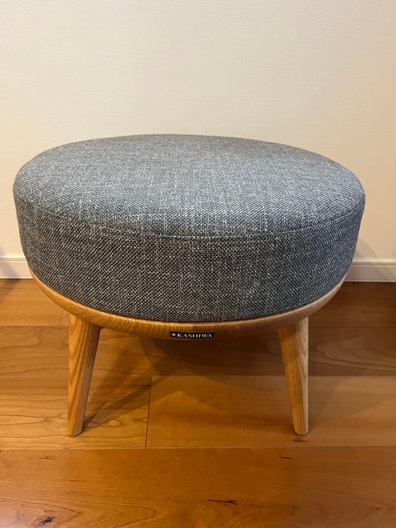 【美品】柏木工 オットマン 丸スツール K-WINDSOR SLS85A グレー