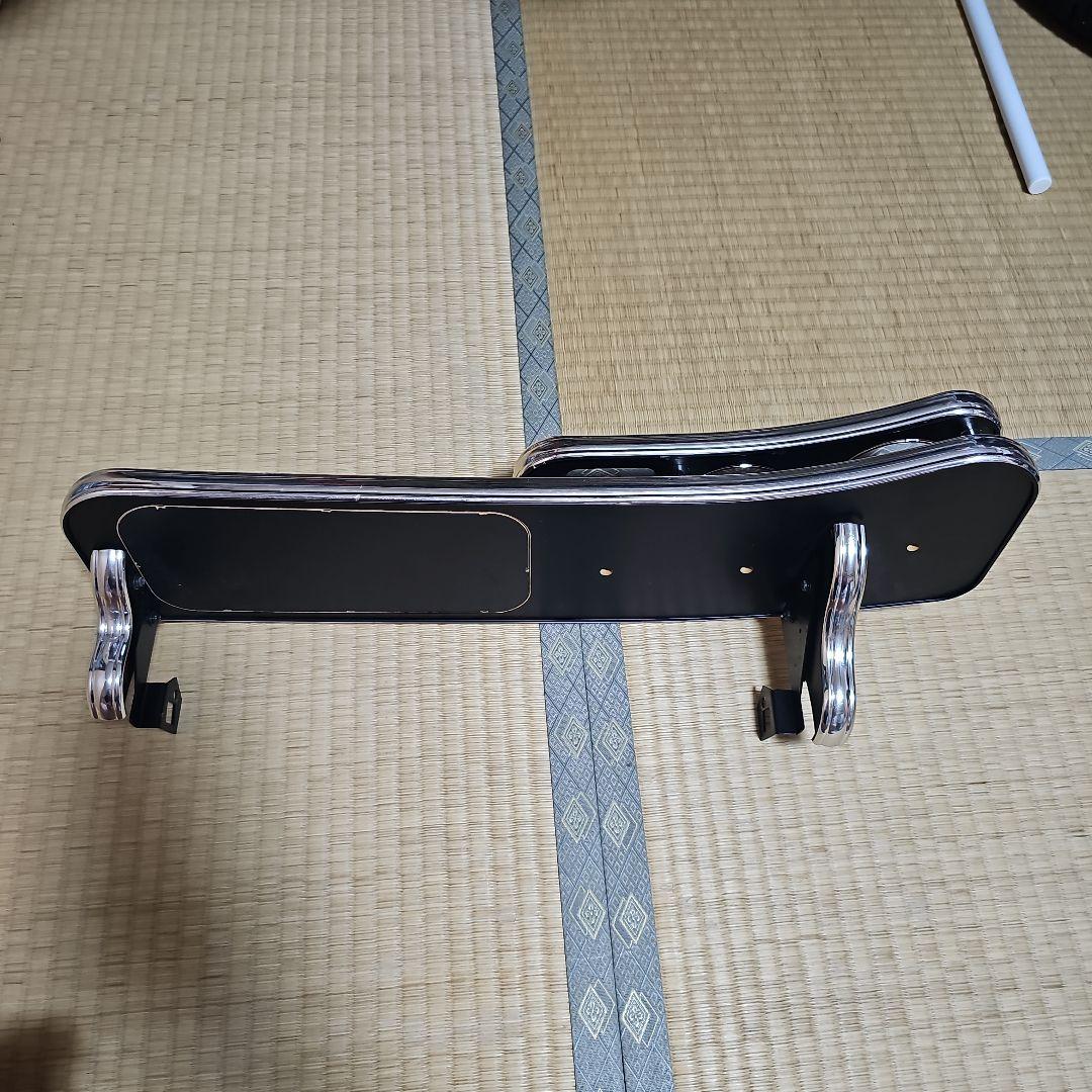 ギャルソン フロントテーブル