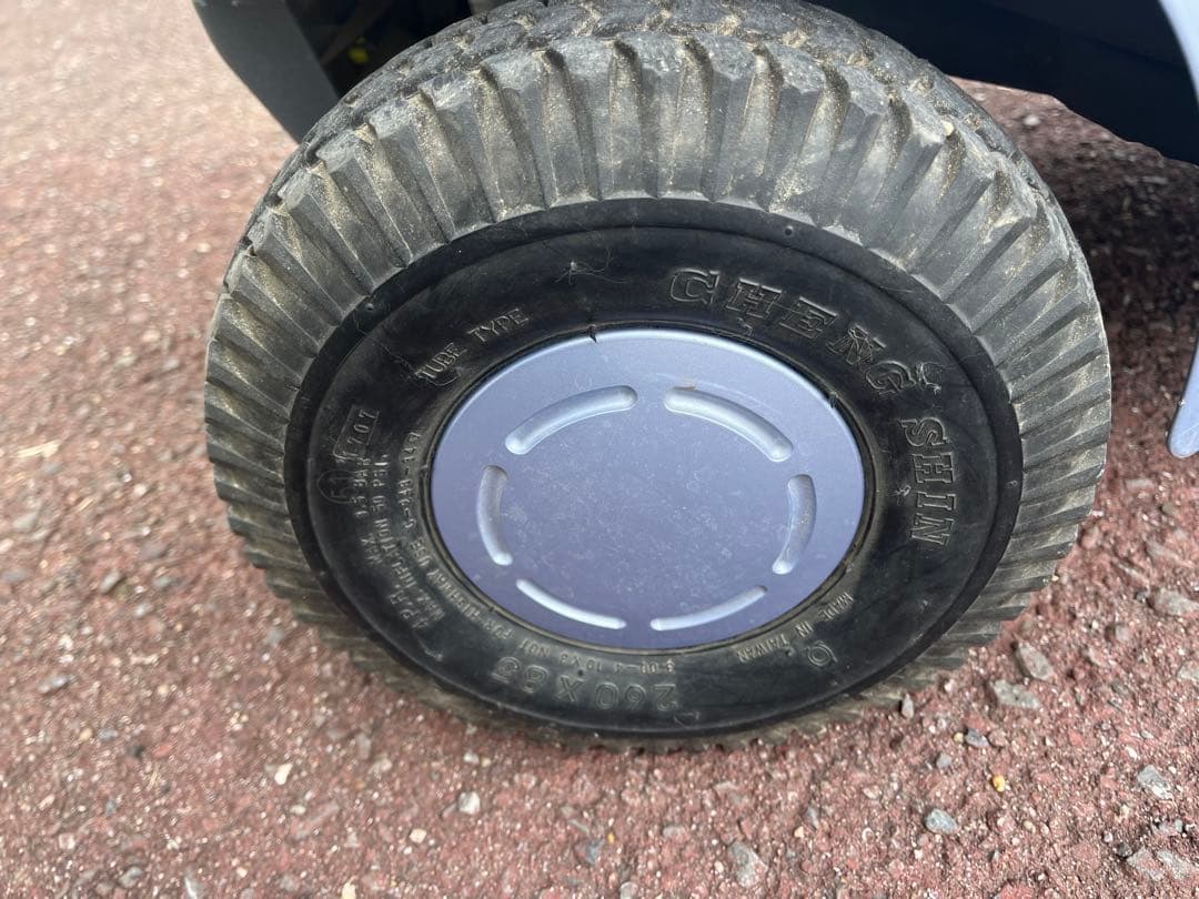 スズキ セニアカー ET4D 電動車椅子 前後バスケット付き