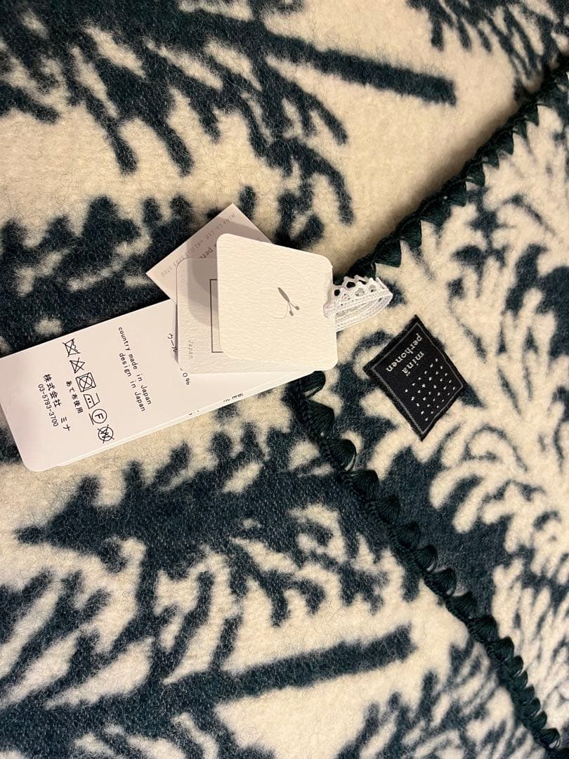 新品　2024伊勢丹限定完売品ミナペルホネン　ブランケット