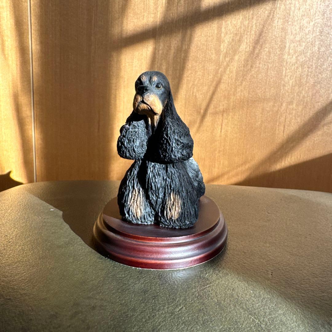 アメリカンコッカースパニエルの置物　ショードッグ　ブラックタン