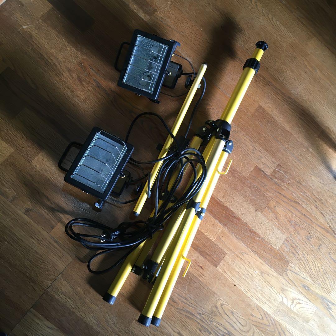 スタンド式ハロゲン投光器