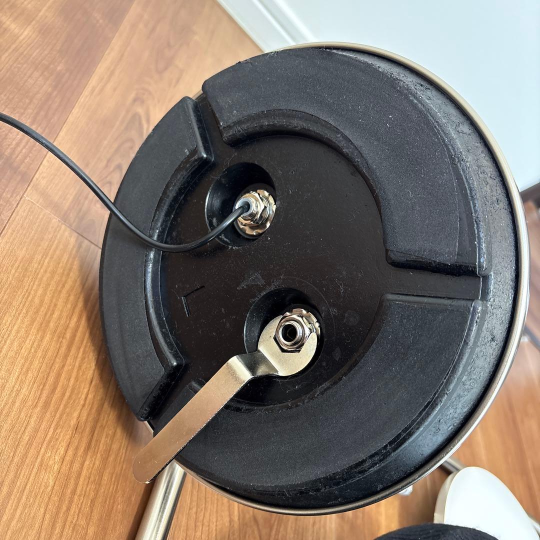 【人気商品】IKEA イケア　イスヤクト　フロアランプ　フロアスタンド