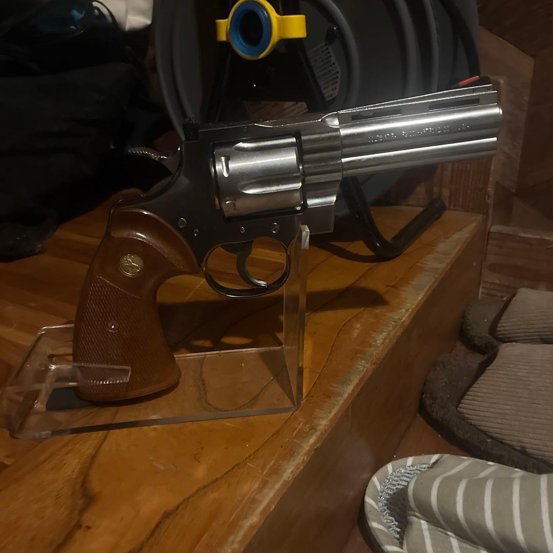 タナカワークス　コルトPYTHON4インチ　美品　最終値下げ