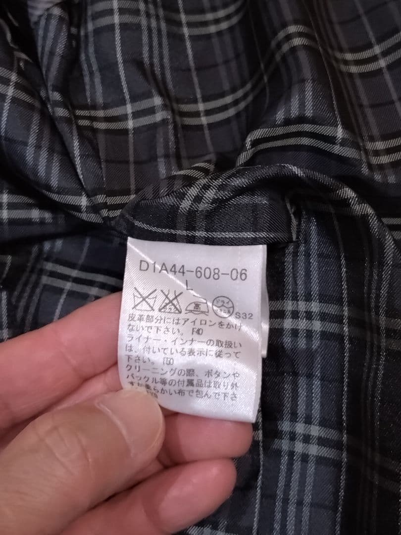 バーバリー　グレー トレンチコート 袖口バックル付き