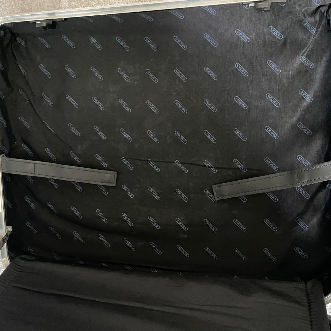 RIMOWA リモワ　アタッシュケース　ランボ　ブラック　黒　ビジネス　旅行