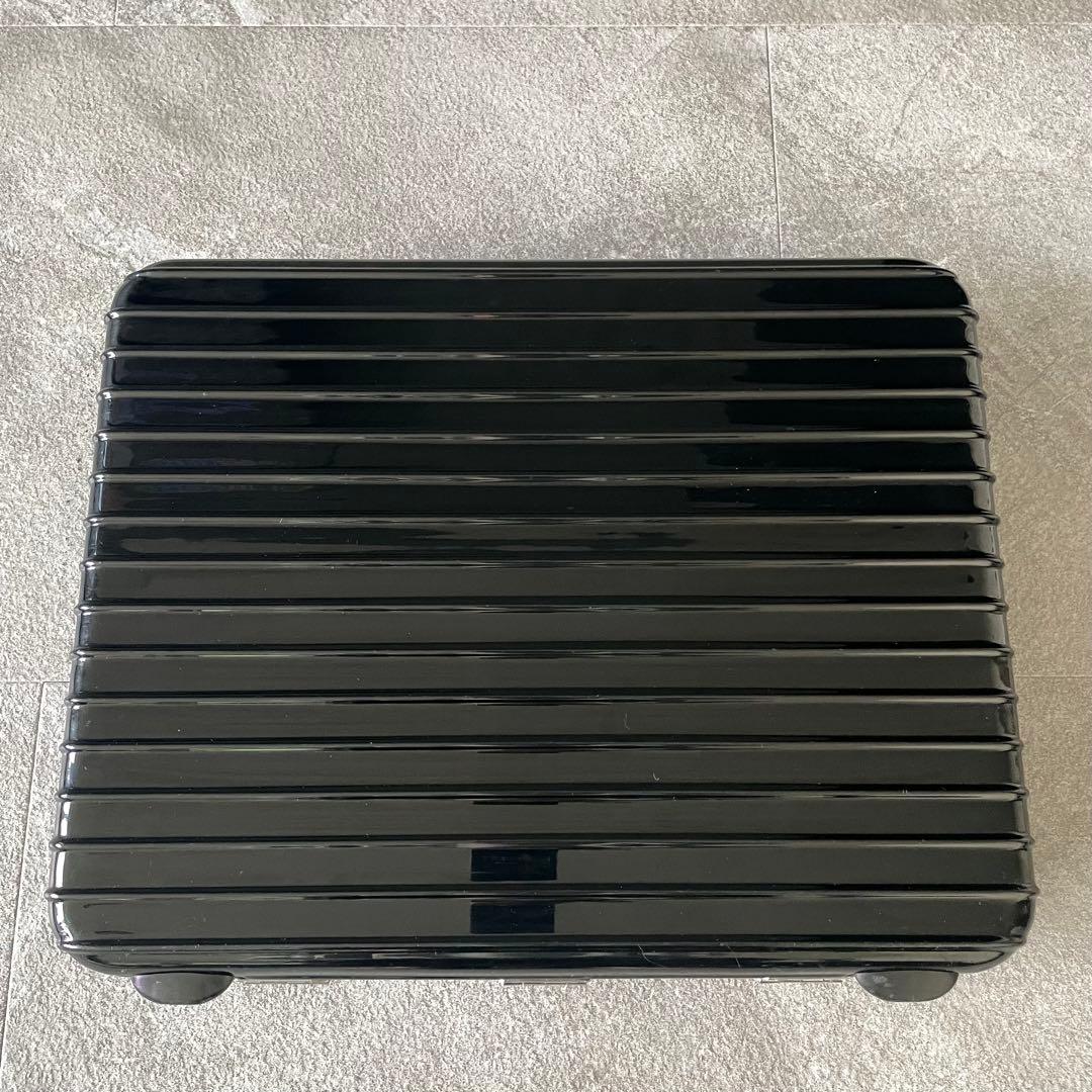 RIMOWA リモワ　アタッシュケース　ランボ　ブラック　黒　ビジネス　旅行