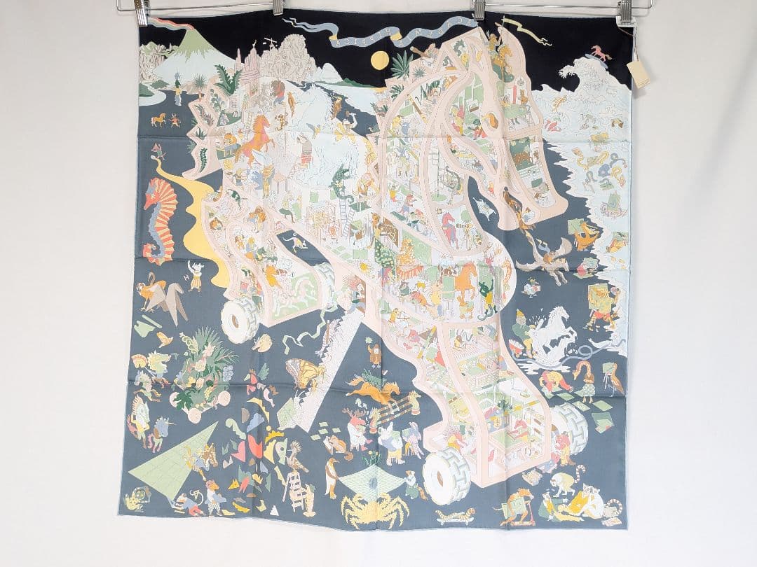 M374 HERMES　カレ90 アカデミア・イピカ　未使用品　正規品　箱あり