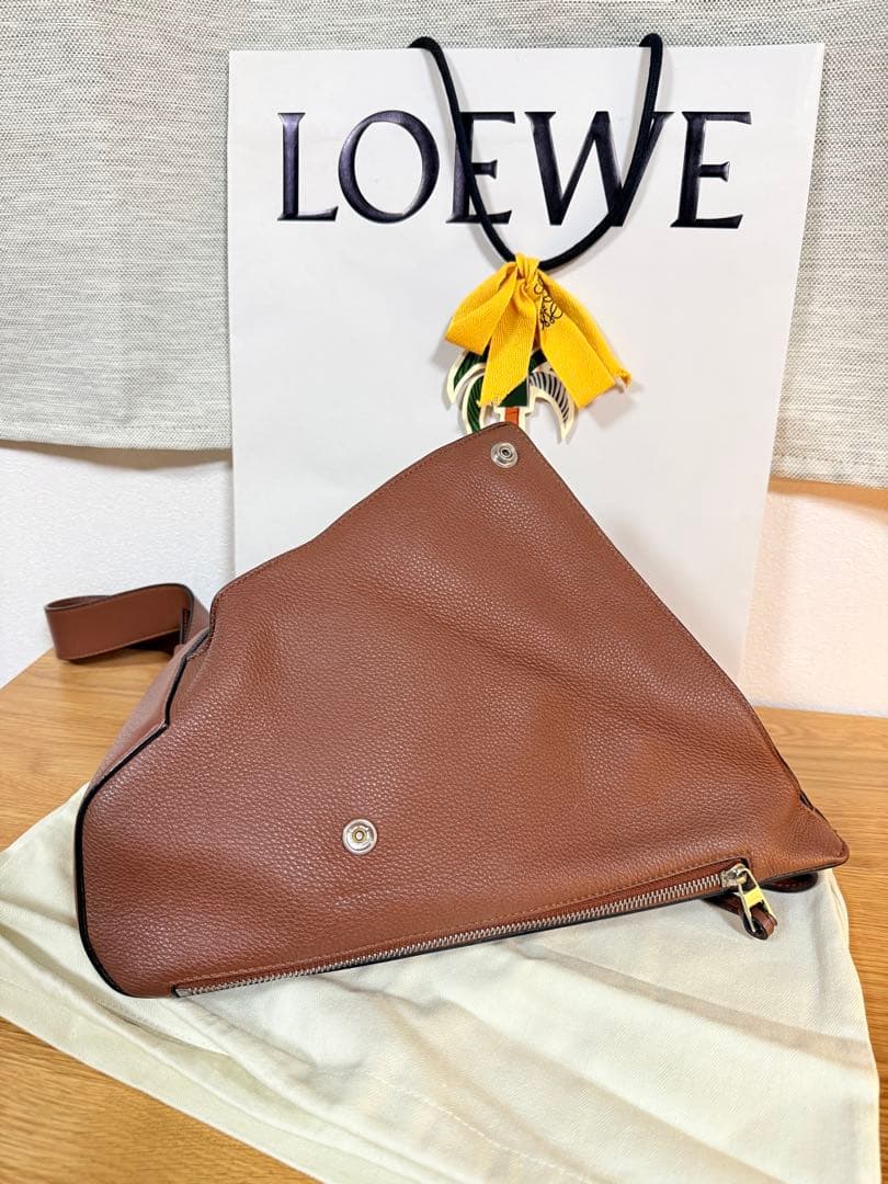 【まりも】LOEWE アントンスリング　ブラウンショルダーバッグ　美品